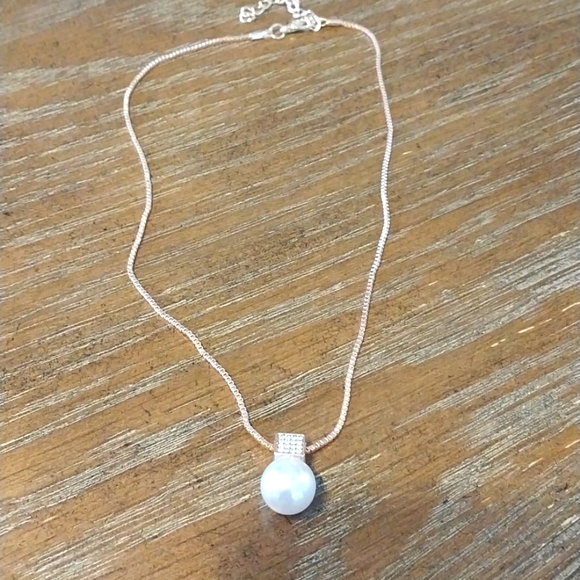 Beautiful rose gold necklace sets for women any occasion - Picture 2 of 4